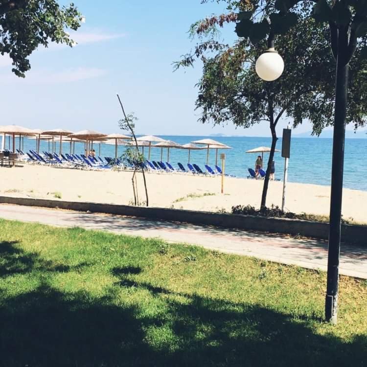 Harmony Apartment Nea Karvali Bagian luar foto
