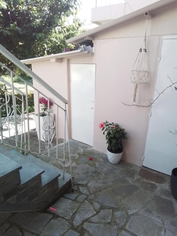 Harmony Apartment Nea Karvali Bagian luar foto
